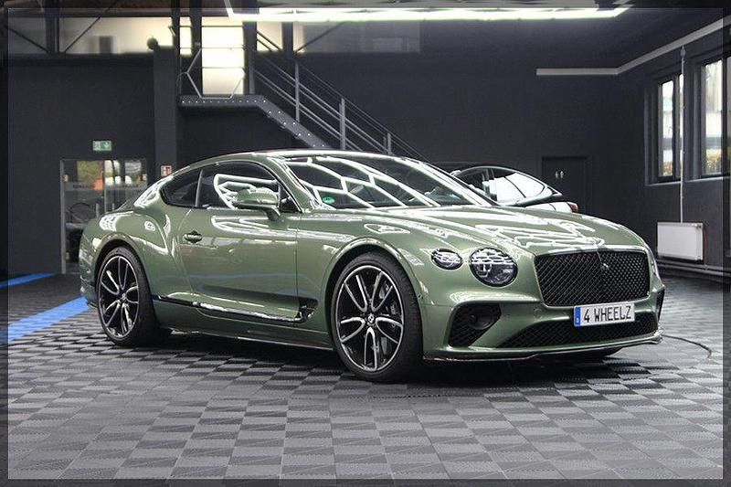 Grün Gebraucht 2020 Bentley Continental GT Mulliner Coupé | 146.999 € (Teuer) - Bild 1/4