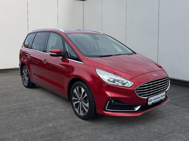 Gebraucht Ford Galaxy Titanium 190 PS (139 kW) 2020 Lucidrot Van / Kleinbus