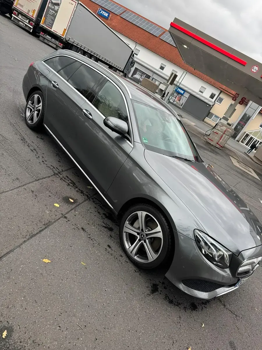 Brugt Mercedes E350 258 HK (189 kW) 2017 Grå Stationcar