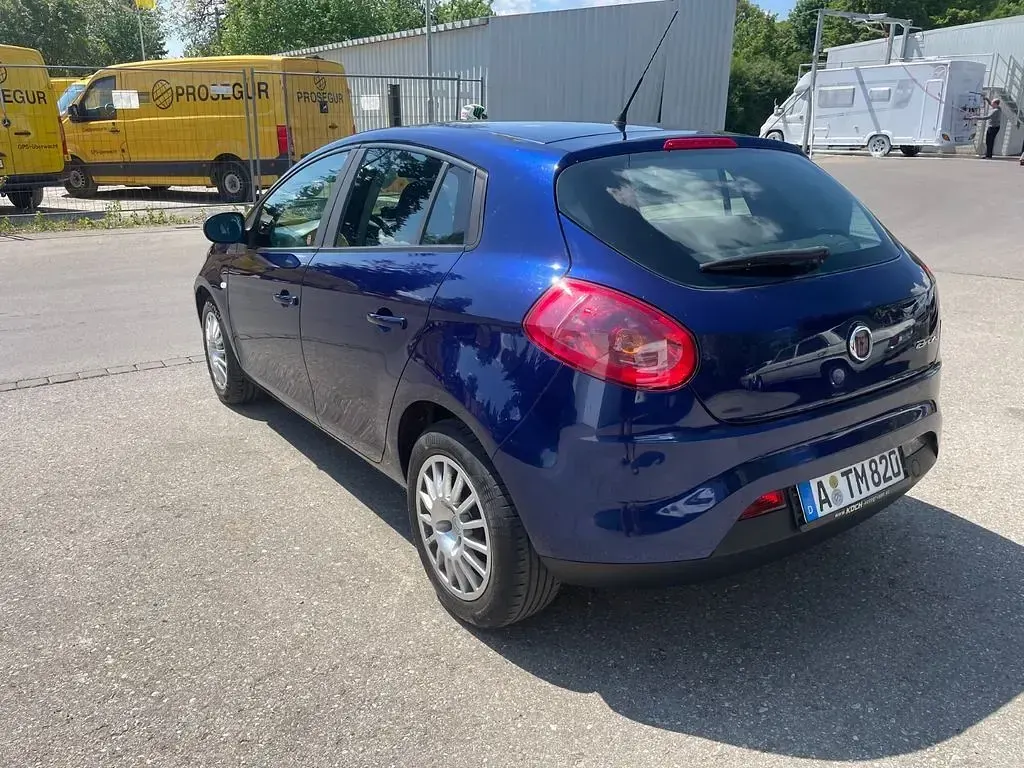 Gebraucht Fiat Bravo Active 90 PS (66 kW) 2007 Blau Kleinwagen