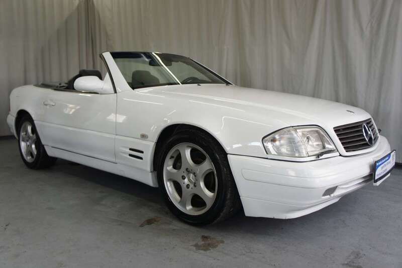 Weiß Gebraucht 2001 Mercedes SL320 Cabrio | 16.990 € - Bild 1/3