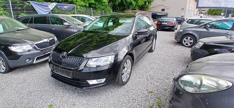 Gebraucht Skoda Octavia 105 PS (77 kW) 2014 Schwarz Kleinwagen