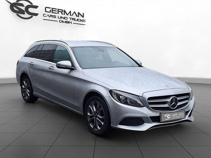 Silber Gebraucht 2016 Mercedes C250 Kombi | 12.499 € (Superpreis) - Bild 1/4