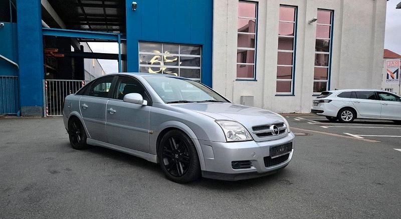 Gebraucht Opel Vectra 122 PS (89 kW) 2004 Silber Limousine