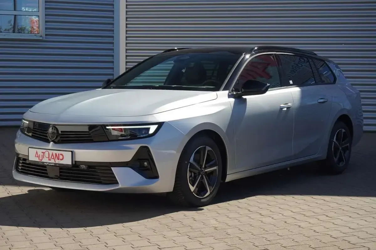 Neu Opel Astra 131 PS (96 kW) 2025 Andere Kleinwagen