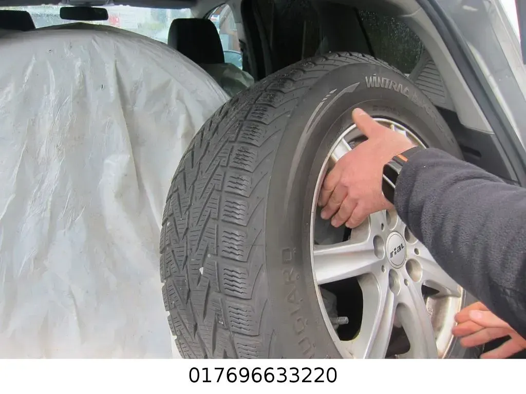 Gebraucht Ford Kuga Titanium 140 PS (102 kW) 2010 Silber SUV