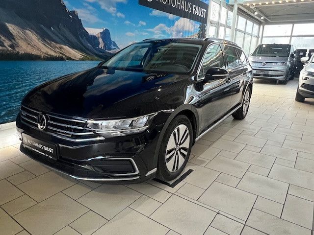 Używany VW Passat GTE 218 KM (160 kW) 2021 Czarny Kombi