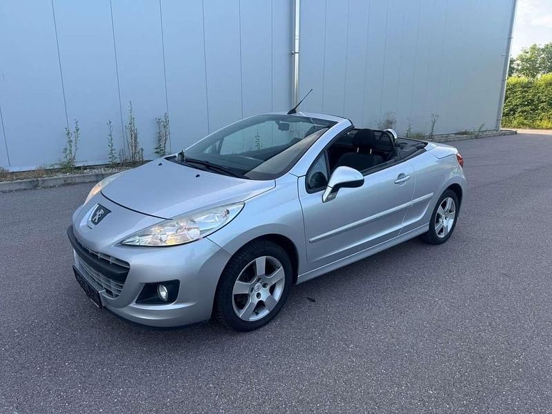 Grau Gebraucht 2012 Peugeot 207 CC Active Cabrio | 2.250 € (Superpreis) - Bild 1/3