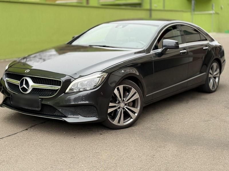 Grau Gebraucht 2016 Mercedes CLS350 Coupé | 17.900 € (Superpreis) - Bild 1/4