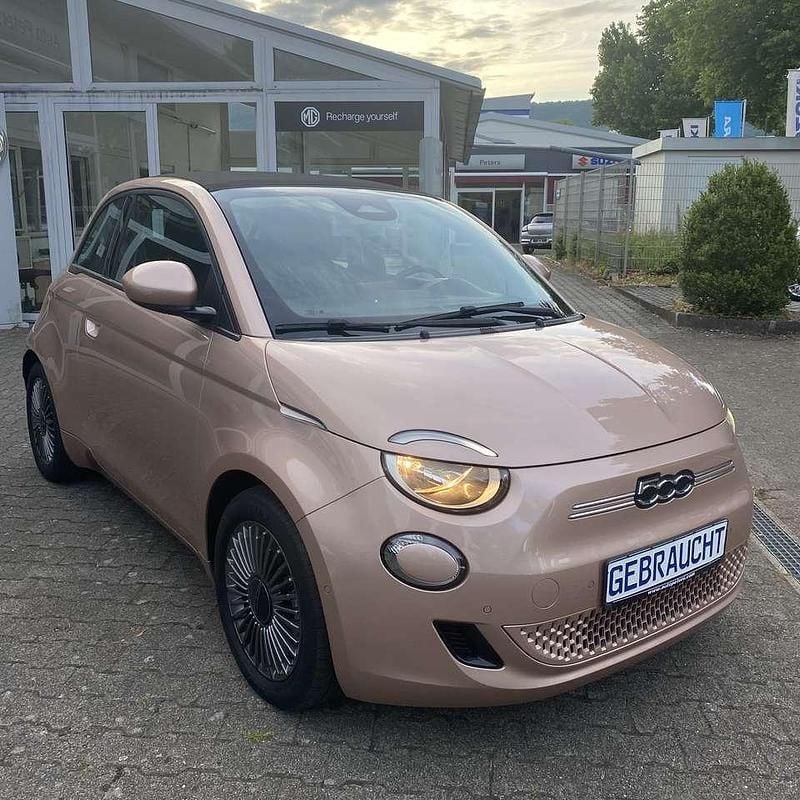 Rose gold Gebraucht 2021 Fiat 500e Icon Cabrio | 18.740 € (Guter Preis) - Bild 1/4