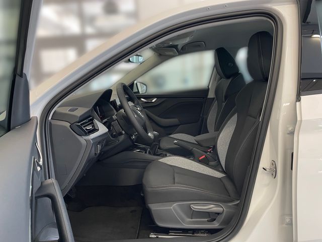 Neu Skoda Scala Selection 116 PS (85 kW) 2025 Kristallweiß Kleinwagen