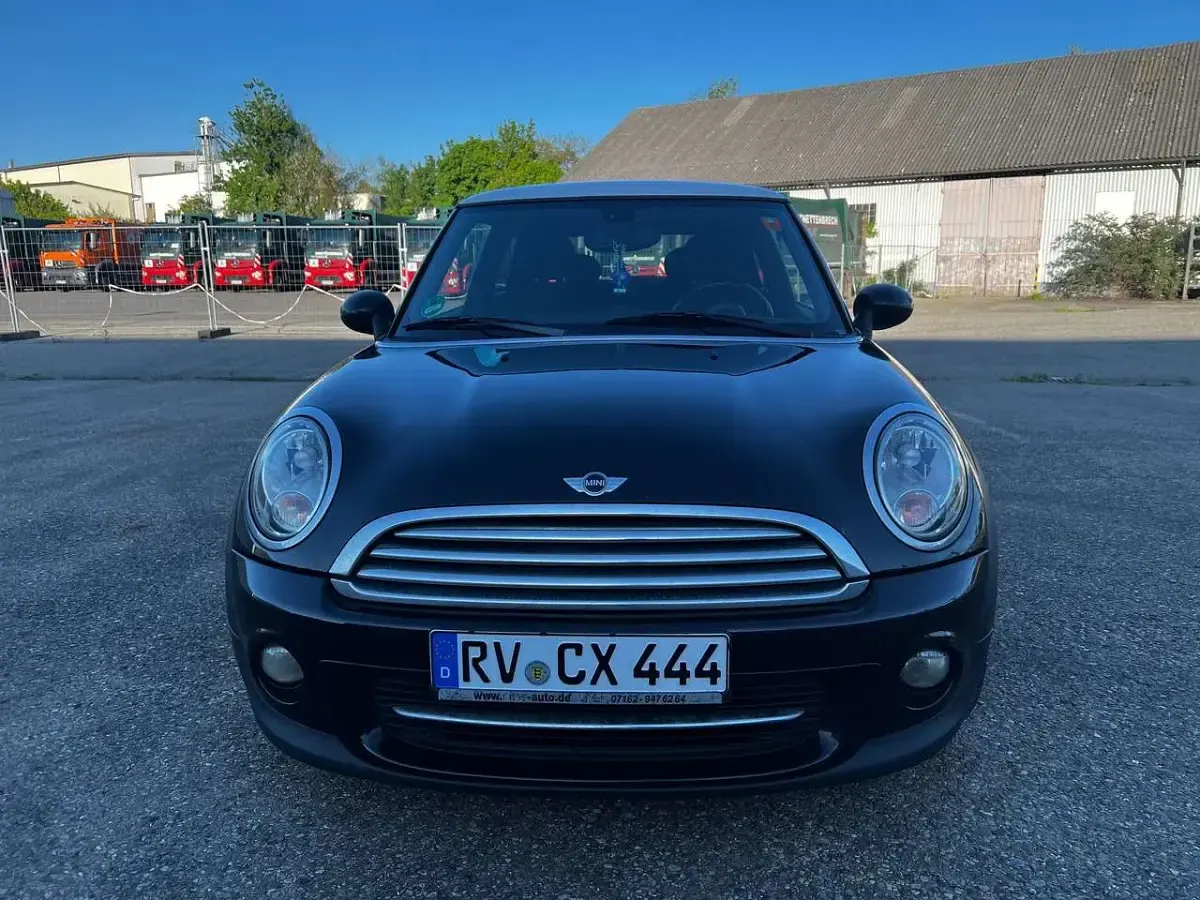 Usata Mini Cooper 122 CV (89 kW) 2011 Nero Utilitaria