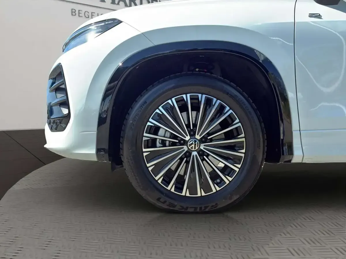 Gebraucht VW Tayron R-line 193 PS (141 kW) 2024 Weiß SUV
