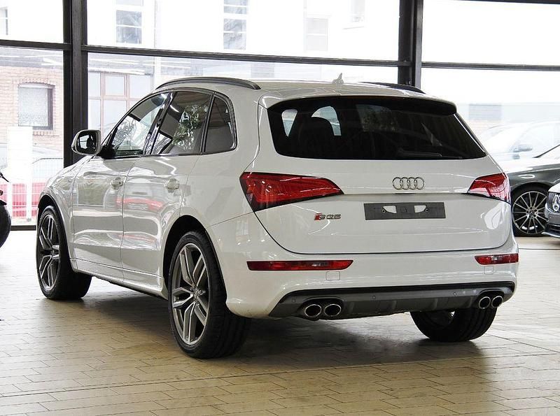 Gebraucht Audi SQ5 Competition 326 PS (239 kW) 2016 Gletscherweiss (metallic) SUV