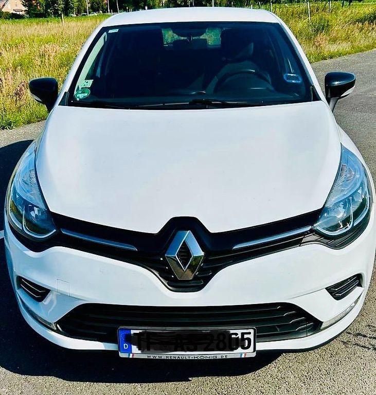 Weiß Gebraucht 2018 Renault Clio IV LIMITED Limousine | 7.450 € (Guter Preis) - Bild 1/4