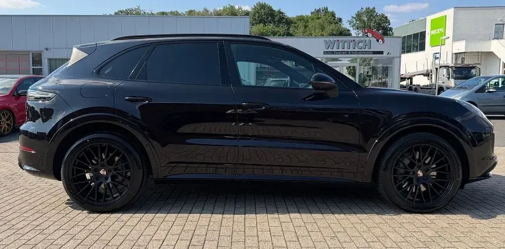 Gebraucht Porsche Cayenne 441 PS (324 kW) 2018 Schwarz SUV