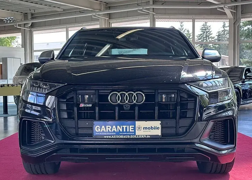 Gebraucht Audi SQ8 Sport 435 PS (319 kW) 2021 Orcaschwarz metallic SUV