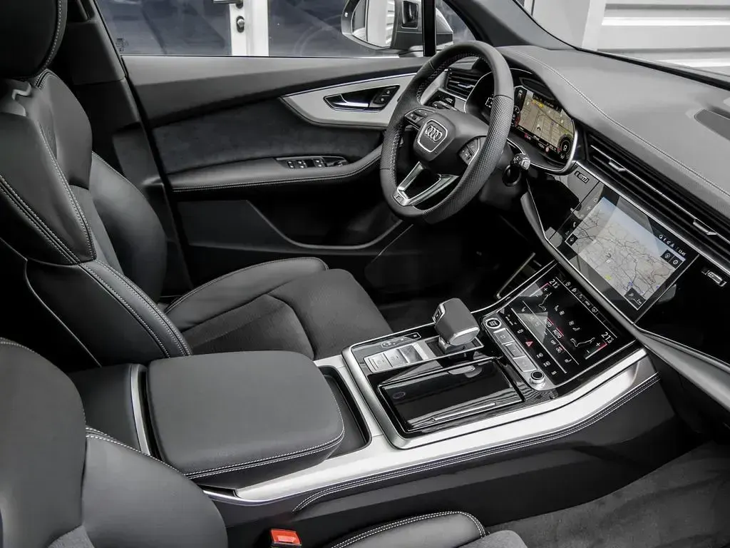 Neu Audi Q7 Business 286 PS (210 kW) 2026 Daytonagrau perleffekt SUV