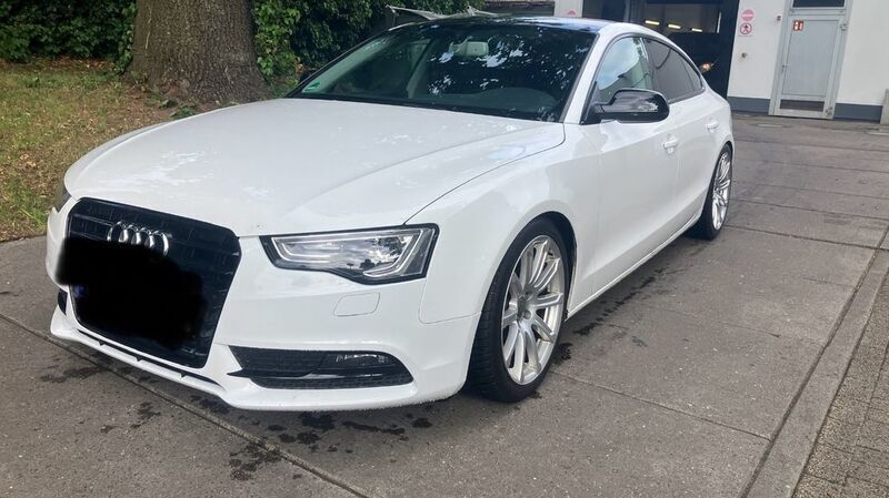 Weiß Gebraucht 2013 Audi A5 Coupé | 8.700 € (Superpreis) - Bild 1/4