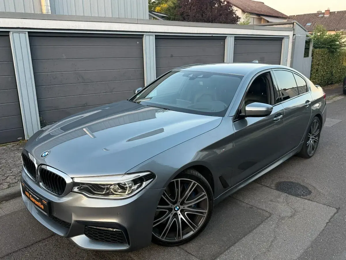 Gebraucht BMW 540 M Sport 320 PS (235 kW) 2018 Grau Limousine