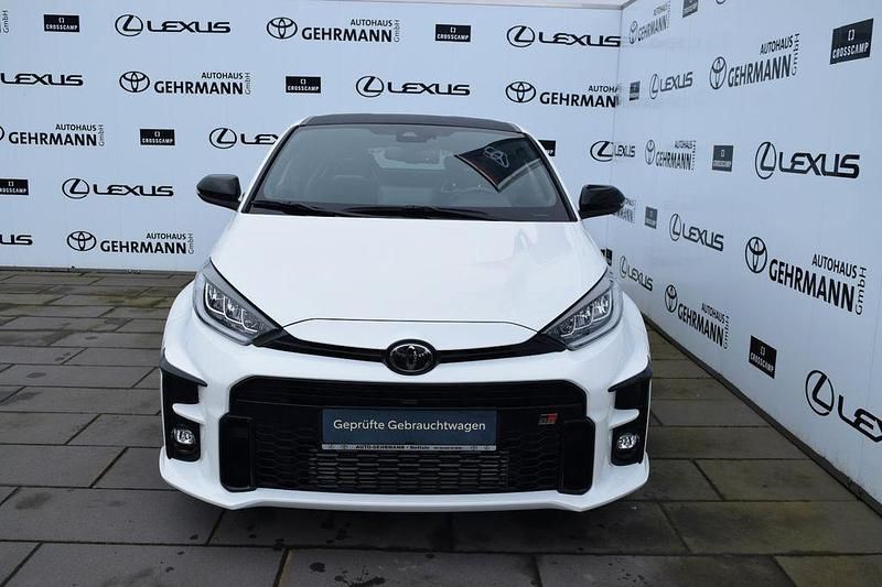 Gebraucht Toyota Yaris Basis 261 PS (191 kW) 2024 Weiß Kleinwagen