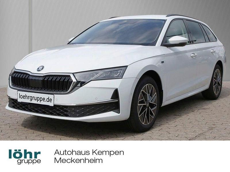 Moonweiss metallic Neu 2025 Skoda Octavia Tour Kombi | 39.230 € (Etwas zu teuer) - Bild 1/4