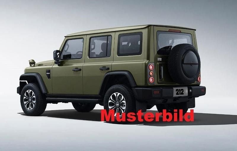 Neu BAW 212 166 PS (122 kW) 2026 Grau SUV