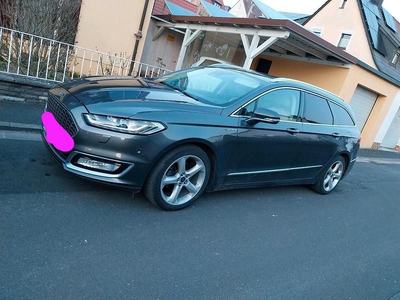 Gebraucht Ford Mondeo Vignale 210 PS (154 kW) 2016 Grau Kombi