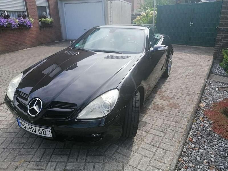 Gebraucht Mercedes SLK280 231 PS (169 kW) 2005 Schwarz Cabrio