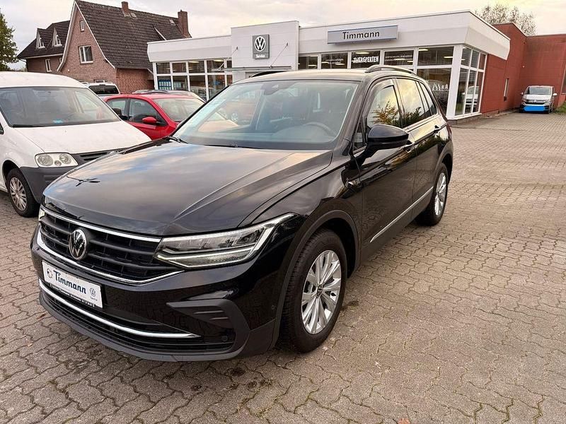 Schwarz Gebraucht 2021 VW Tiguan Life SUV | 23.500 € (Fairer Preis) - Bild 1/3