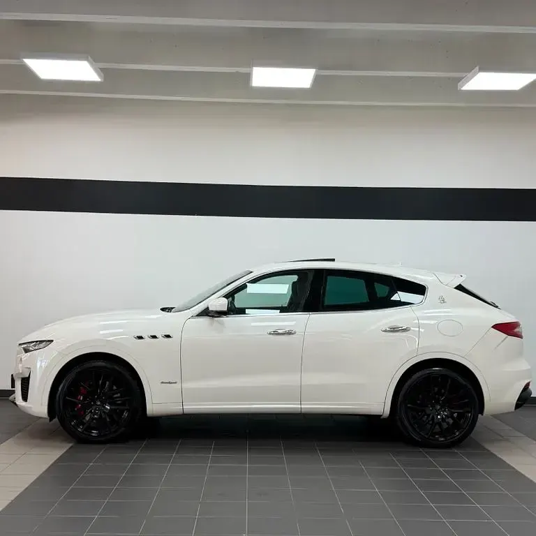 Gebraucht Maserati Levante 430 PS (316 kW) 2019 Weiß SUV