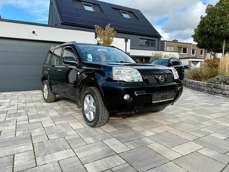 Schwarz Gebraucht 2005 Nissan X-Trail SUV | 2.750 € (Guter Preis) - Bild 1/4