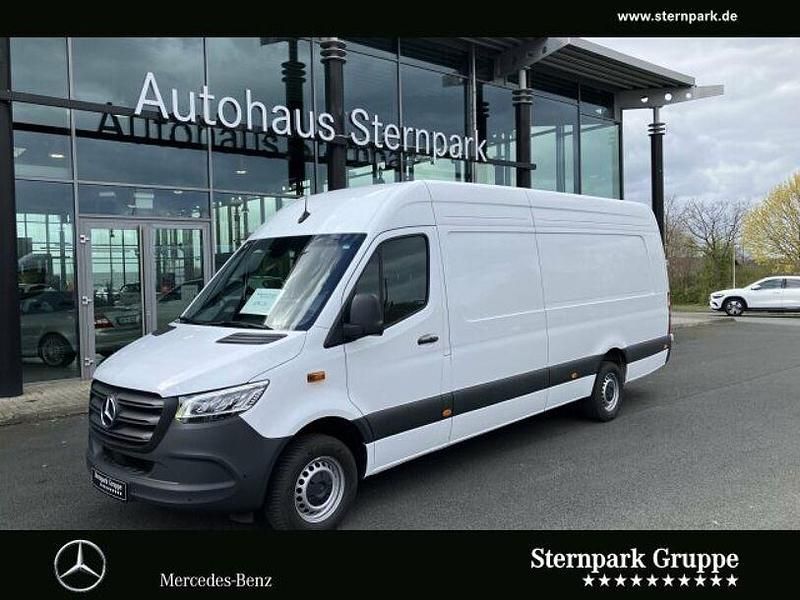 Gebraucht Mercedes Sprinter 170 PS (125 kW) 2025 Weiss Van