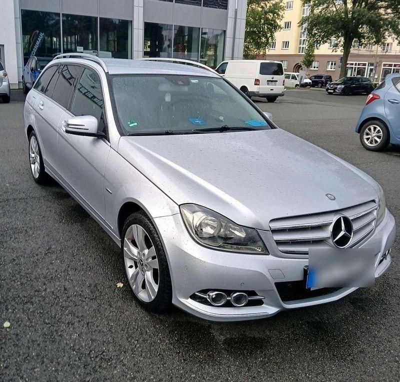 Gebraucht Mercedes C200 136 PS (100 kW) 2011 Kombi