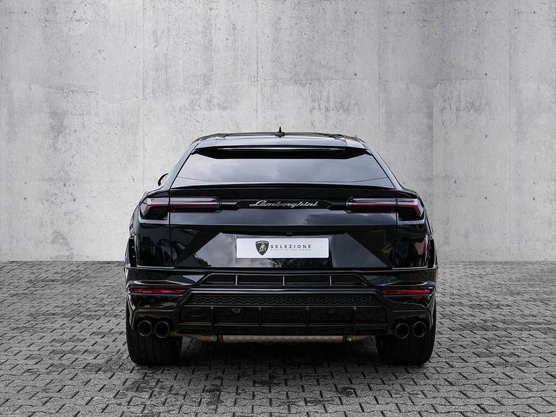 Gebraucht Lamborghini Urus 666 PS (489 kW) 2024 Nero helene (schwarz) SUV