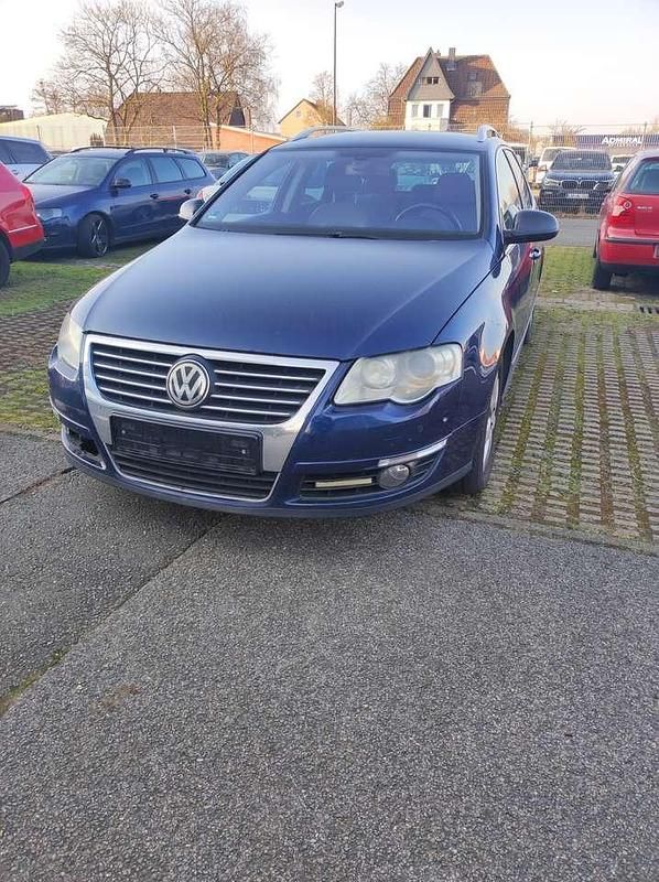 Gebraucht VW Passat Highline 140 PS (102 kW) 2008 Blau Kombi