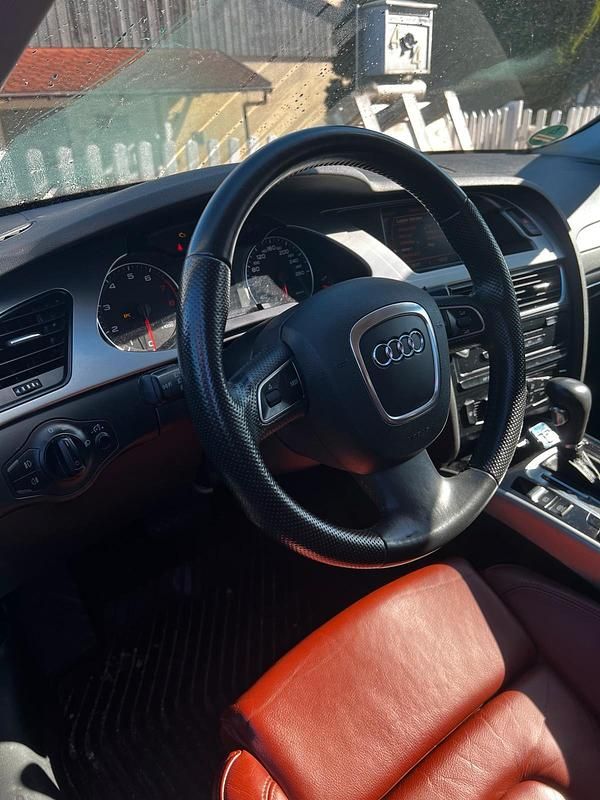 Gebraucht Audi A4 160 PS (117 kW) 2008 Schwarz Limousine