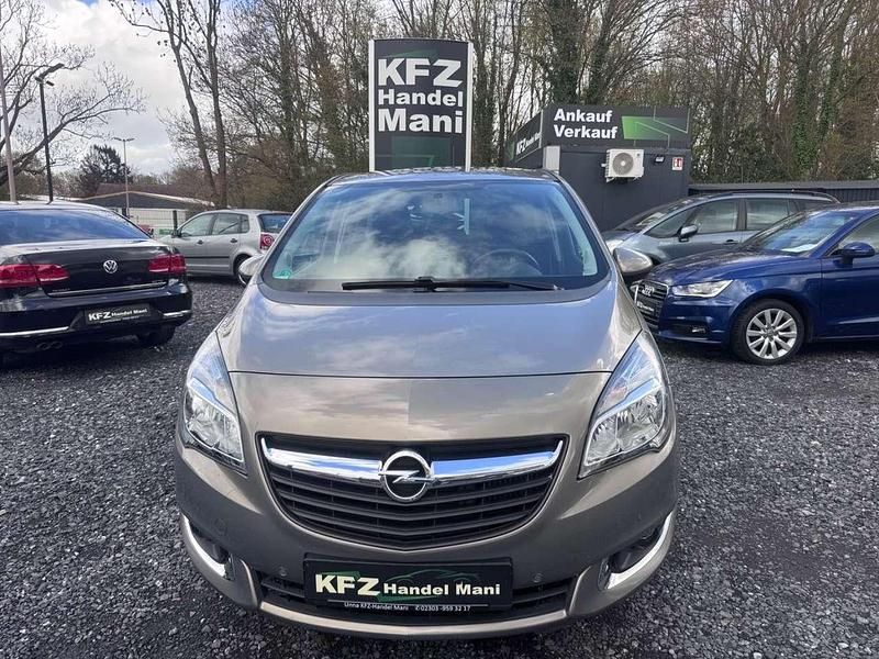 Gebraucht Opel Meriva Edition 120 PS (88 kW) 2016 Muskatgrau/pepperdust Van / Kleinbus