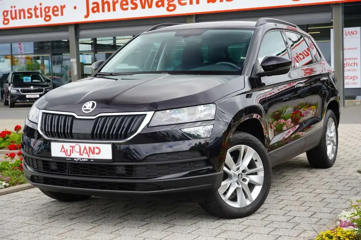 Gebraucht Skoda Karoq Style 150 PS (110 kW) 2021 Schwarz SUV