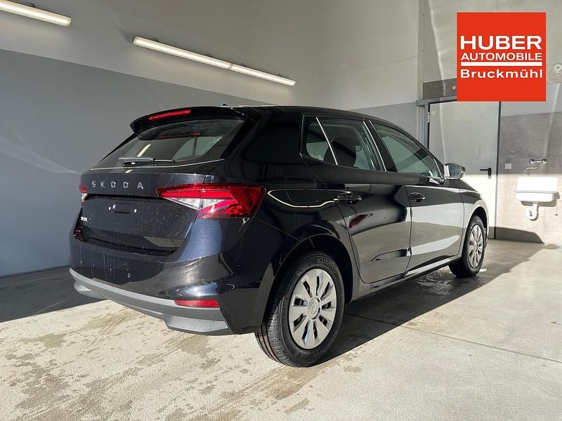 Neu Skoda Fabia Selection 95 PS (69 kW) 2025 [1z1z] black magic metallic Limousine