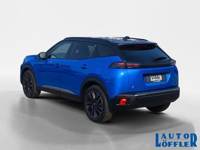 Gebraucht Peugeot e-2008 GT 114 kW (156 PS) 2024 Blau SUV