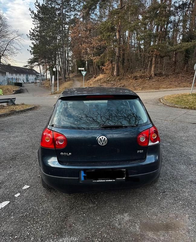 Gebraucht VW Golf V 115 PS (84 kW) 2004 Blau Kleinwagen