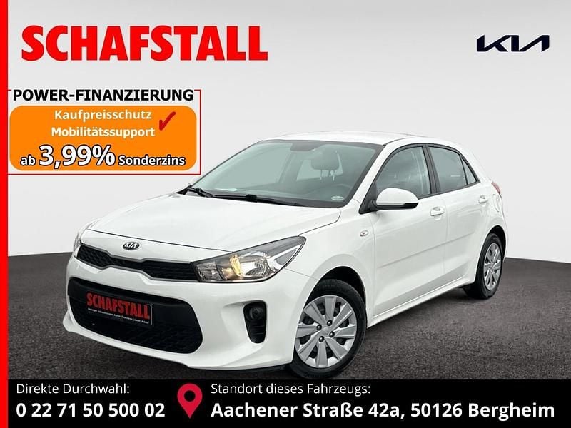 Weiß Gebraucht 2017 Kia Rio Limousine | 8.949 € (Fairer Preis) - Bild 1/3