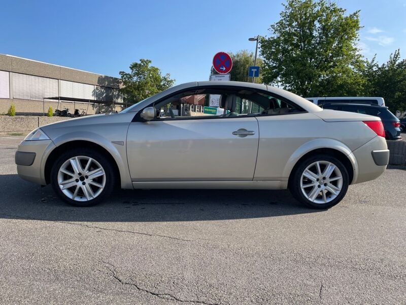 Gebraucht Renault Mégane Cabriolet Privilege 163 PS (119 kW) 2005 Beige Cabrio