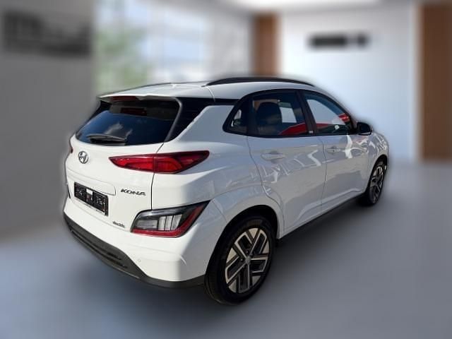Farbe: Gebraucht 2021 Hyundai Kona Trend SUV | 19.310 € (Etwas zu teuer) - Bild 1/1
