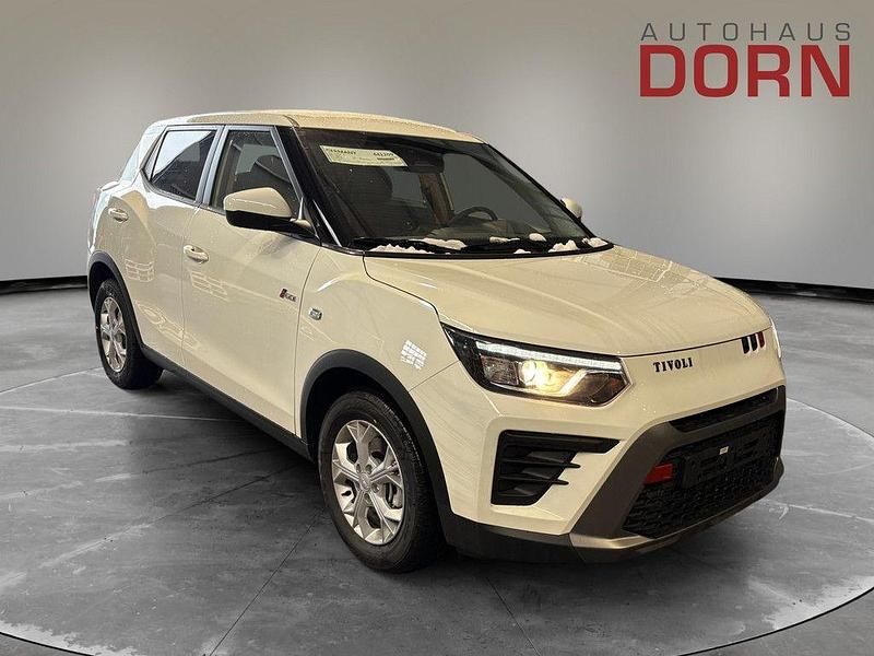 Neu Ssangyong (KGM) Tivoli 163 PS (119 kW) 2026 Grand white SUV