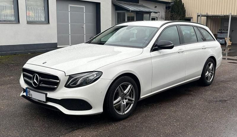 Gebraucht Mercedes E350 Avantgarde 258 PS (189 kW) 2019 Weiß Kombi