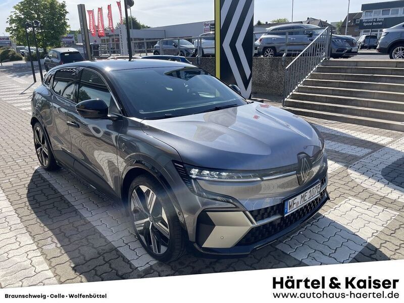 Dolomitgrau, black pearlschwarz metallic (grau) Neu 2025 Renault Mégane Iconic Limousine | 38.990 € (Fairer Preis) - Bild 1/4