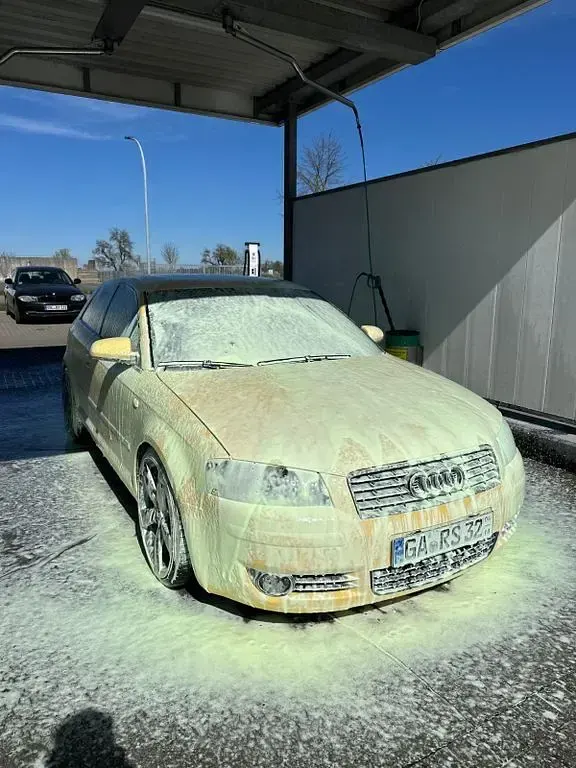 Używany Audi A3 Performance 250 KM (183 kW) 2003 Żółty Hatchback