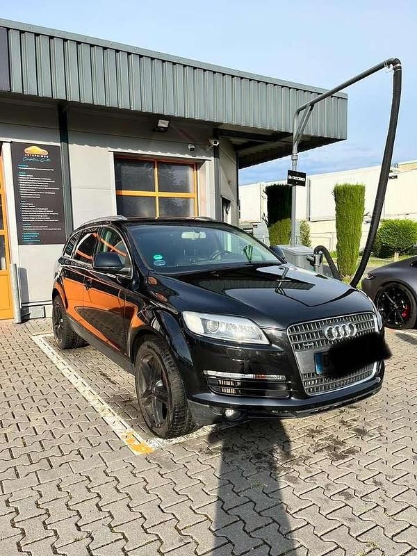 Schwarz Gebraucht 2006 Audi Q7 SUV | 8.000 € (Fairer Preis) - Bild 1/4